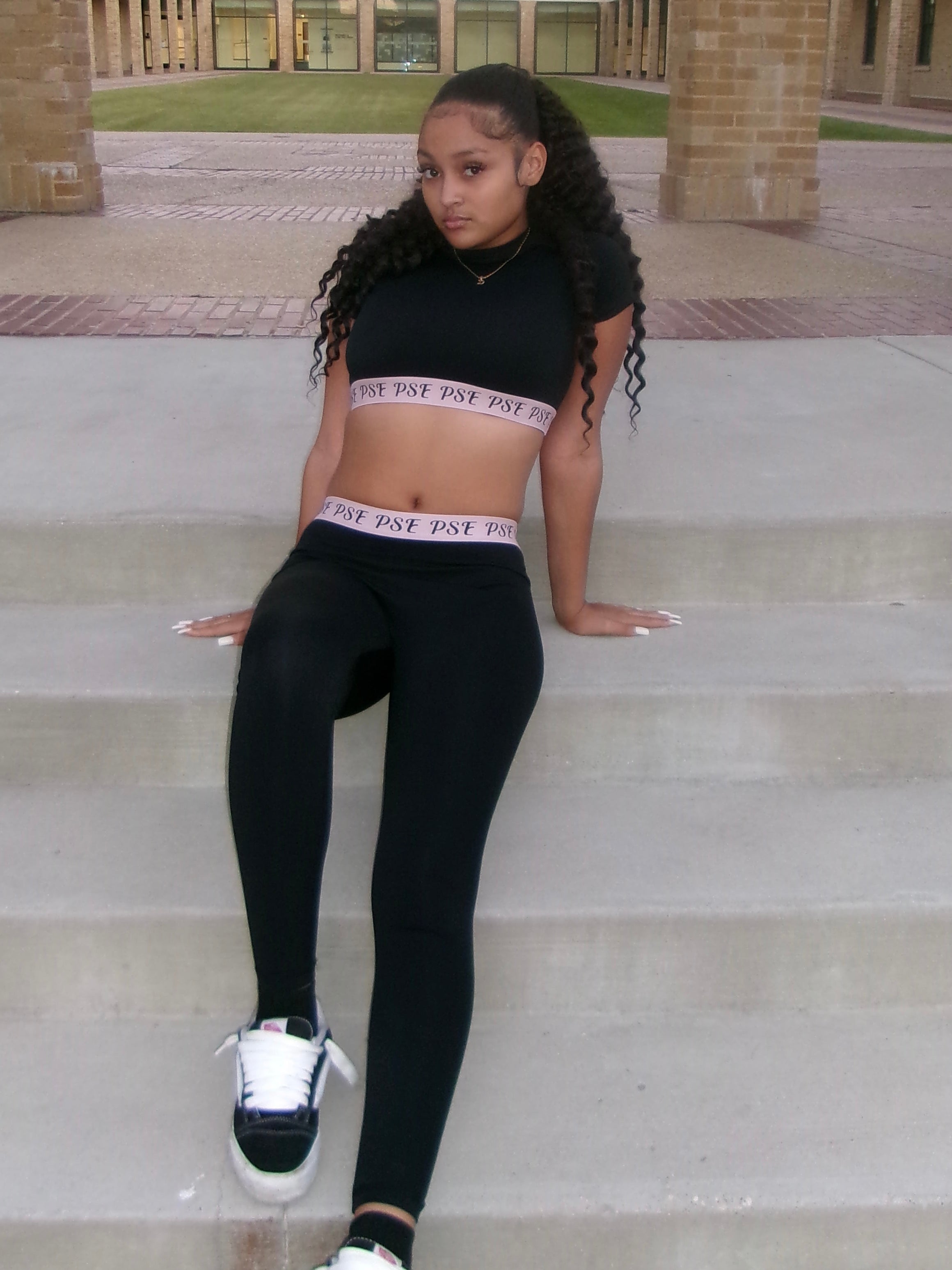 Pretty Rebel(Pre-Order)