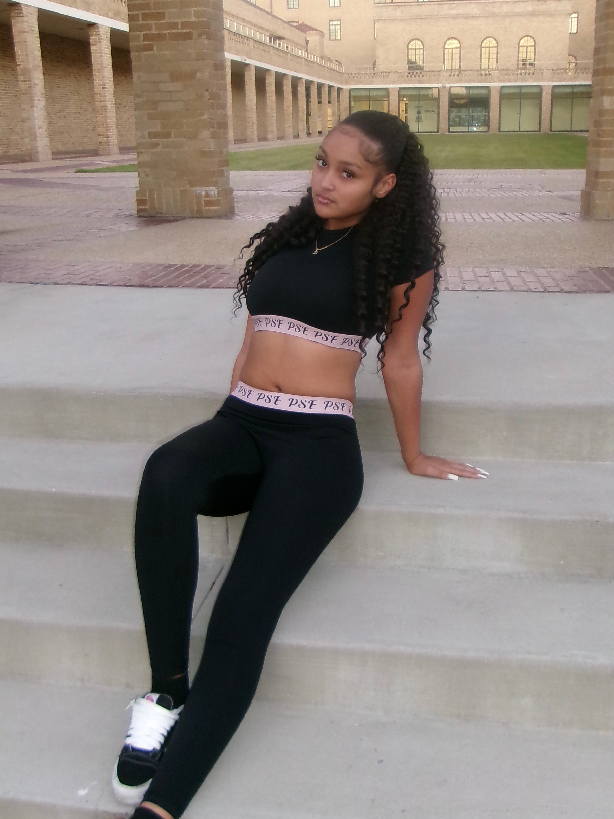 Pretty Rebel(Pre-Order)